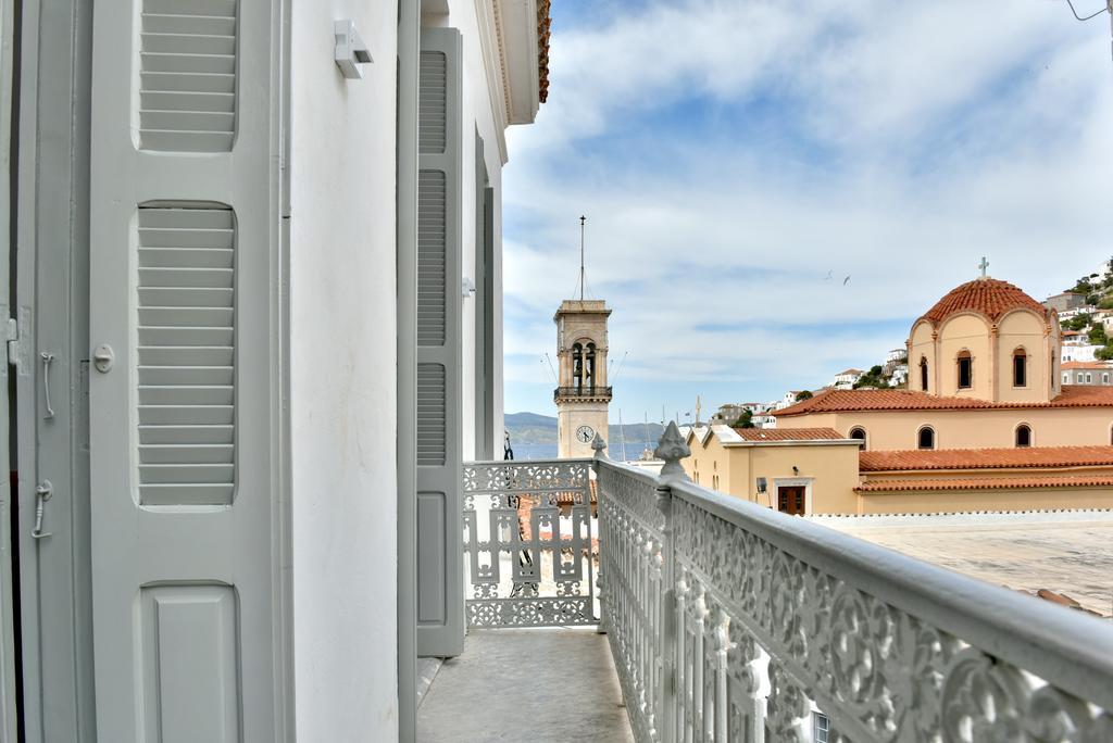 Douskos Hydra (Saronic Islands)