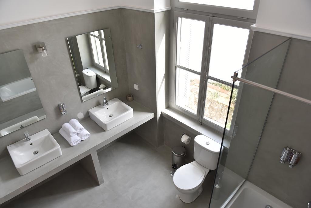 Guest house Douskos 3*