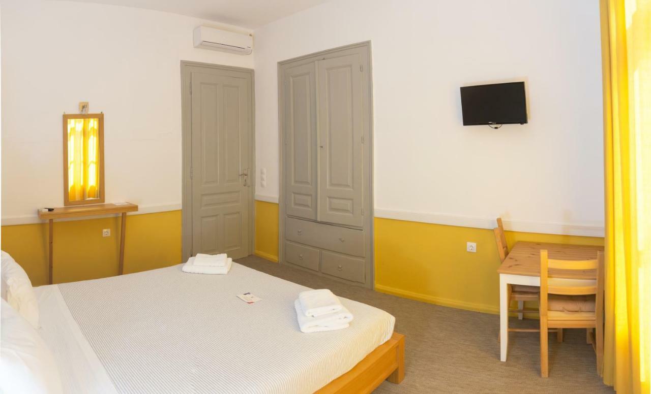 Douskos Guest house