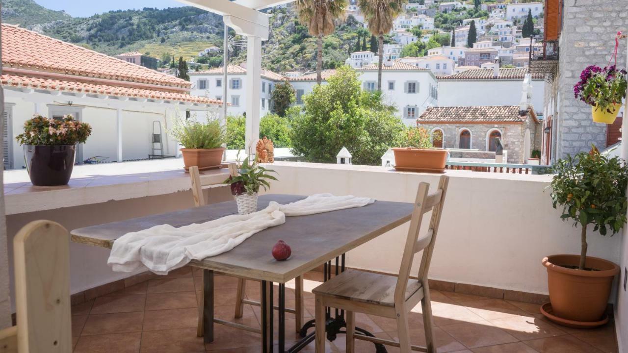 Douskos 3* Hydra (Saronic Islands)